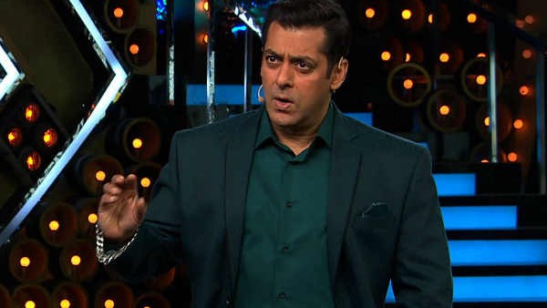 কে কে রয়েছেন ফাইনালে