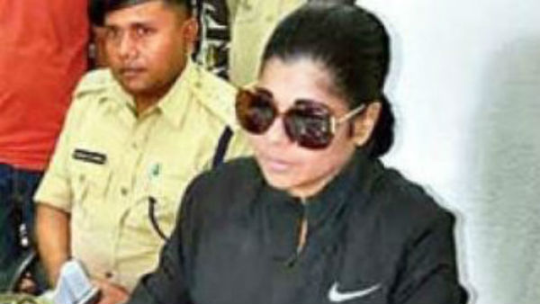 কেন মমতাকে মা বলেছিলেন ভারতী ঘোষ কেন মমতাকে মা বলেছিলেন ভারতী ঘোষ