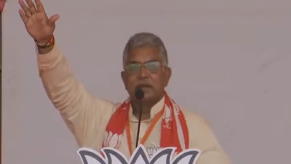  দিলীপ কী মুখ্যমন্ত্রী পদে