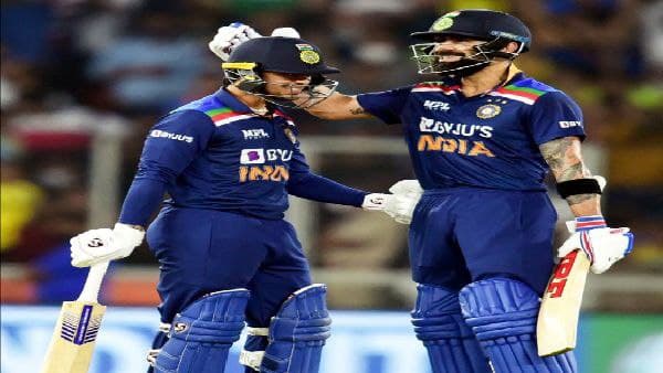 শক্তিশালী রিজার্ভ বেঞ্চ শক্তিশালী রিজার্ভ বেঞ্চ