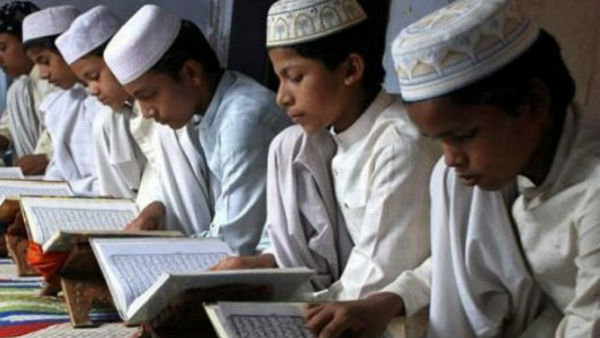 জাতীয় শিক্ষানীতি অমান্যের অভিযোগ