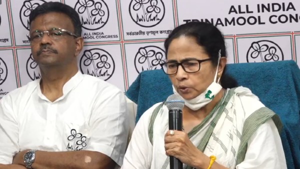 তারুণ্যের উপর জোর তৃণমূলের তালিকায় তারুণ্যের উপর জোর তৃণমূলের তালিকায়