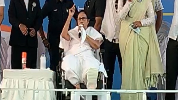 মিথ্যের জবাব দিতে ভোটটা জোড়া ফুলেই মিথ্যের জবাব দিতে ভোটটা জোড়া ফুলেই