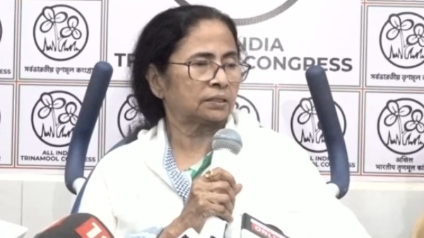 নন্দীগ্রামে ঘাঁটি গেড়ে প্রচারে টিম মমতা
