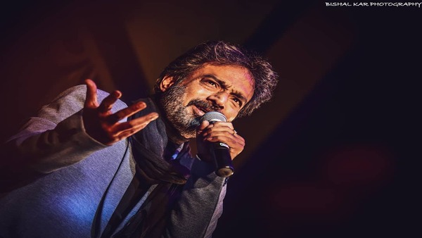 তিনি প্রাইভেট কমিউনিস্ট