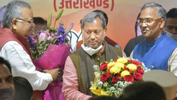 ৫৬ বছরের তিরথ বিজেপির সাংসদ ৫৬ বছরের তিরথ বিজেপির সাংসদ