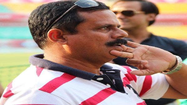দীনেশের নজরে দীনেশের নজরে