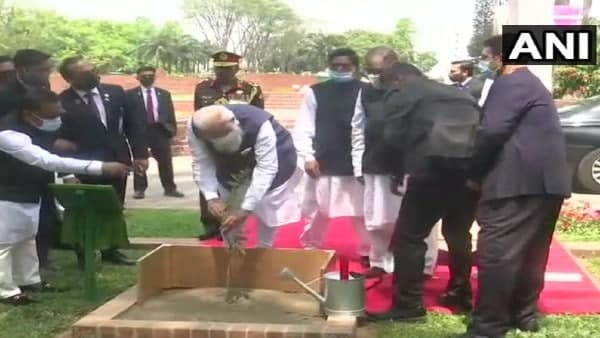 বিশ্বজুড়ে সংক্রমণ শুরুর পর এটাই মোদীর প্রথম বিদেশ সফর