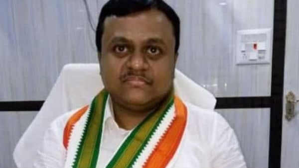 'ভোটারদের প্রভাবিত করা হচ্ছে'