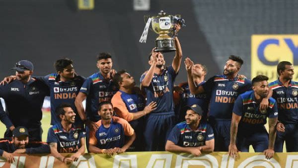 জয় নিয়ে জয় নিয়ে