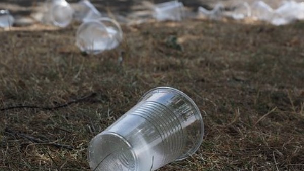 অধিকাংশ প্লাস্টিকই পুনর্নবীকরণযোগ্য নয়