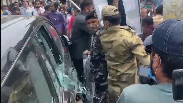 উত্তর থেকে দক্ষিণ প্রার্থীদের আক্রান্ত হওয়ার খবর উত্তর থেকে দক্ষিণ প্রার্থীদের আক্রান্ত হওয়ার খবর
