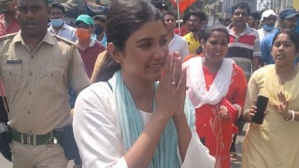 পার্ণোর রোড শো বরানগরে