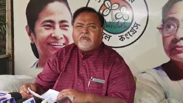 দফতর বদল করা হল পার্থ চট্টোপাধ্যায়ের 