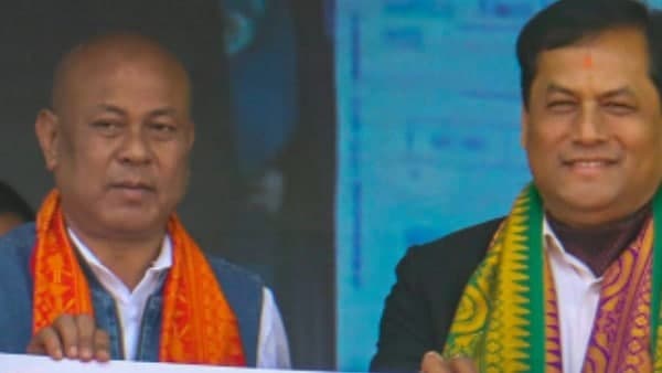 হারের বদলা নিতে বদ্ধপরিকর মহিলারি হারের বদলা নিতে বদ্ধপরিকর মহিলারি