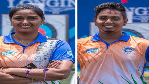 আত্মবিশ্বাসী দম্পতি আত্মবিশ্বাসী দম্পতি