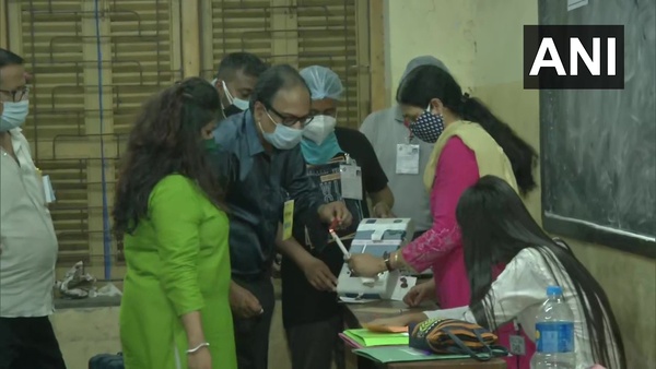 বিক্ষিপ্ত হিংসার ঘটনা ঘটেছে বিভিন্ন জায়গায়