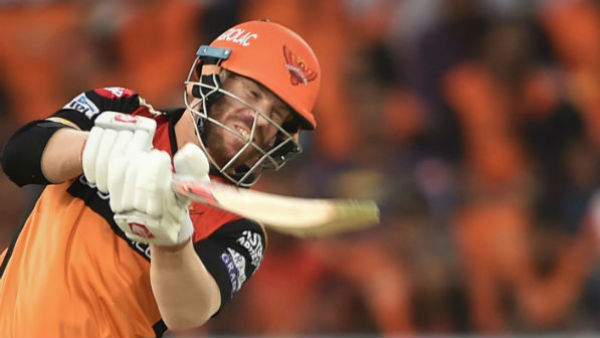 তিনবার ওয়ার্নার