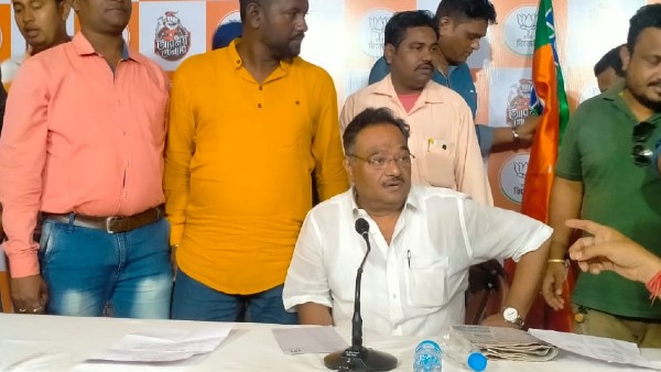 শমীকের কটাক্ষ শমীকের কটাক্ষ