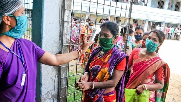 ৬ তারিখ ভোট