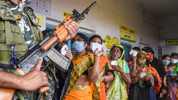 লকডাউনের প্রস্তাব নেই লকডাউনের প্রস্তাব নেই