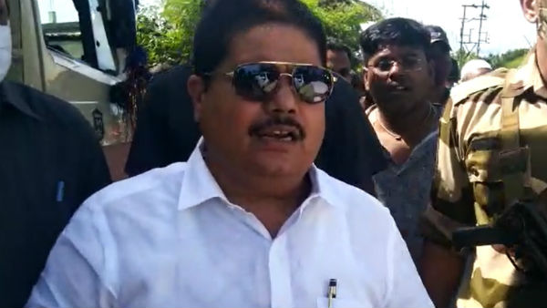  ইস্তফার হুঁশিয়ারি দিয়েছিলেন অর্জুন সিংও