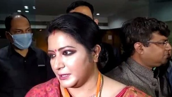 প্রথমে ভেবেছিলাম ডাকাত পড়েছে!