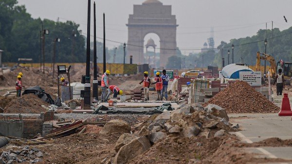 সমালোচনার মুখে সরকার সমালোচনার মুখে সরকার