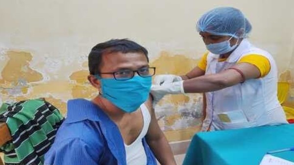 ভারতে রাশিয়ার টিকার ৩ লক্ষ ডোজ