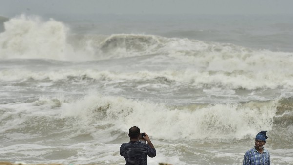 সাইক্লোন বা ঘূর্ণিঝড়ের শ্রেণিবিভাগ সাইক্লোন বা ঘূর্ণিঝড়ের শ্রেণিবিভাগ