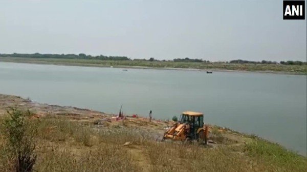  যমুনাতে কী ঘটেছে?