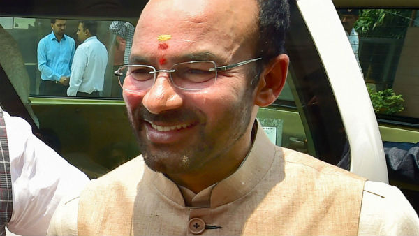 অনুদান ও ভারত