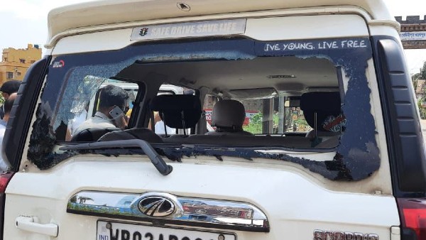 আক্রান্ত কেন্দ্রীয়মন্ত্রী