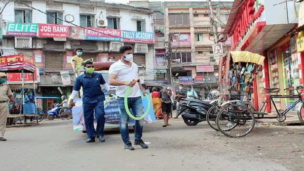 লক্ষ্মীর স্থলাভিষিক্ত মনোজ