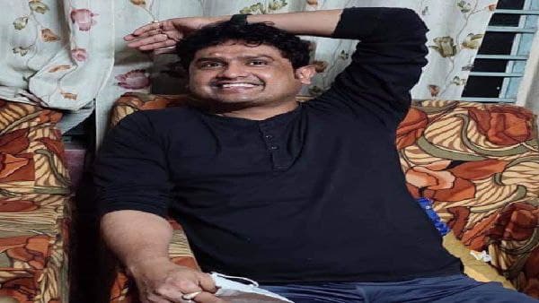 আপাতত মাঠেই আপাতত মাঠেই