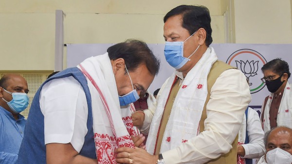 সংগঠন আর মানুষের সেবা, দুয়ের যুগলবন্দীতেই অসমের মসনদে হিমন্ত বিশ্ব শর্মা