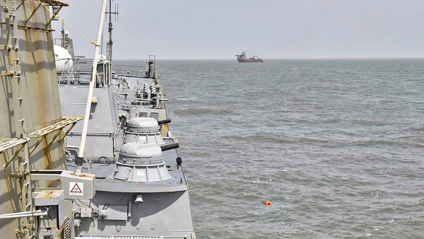 আরও ২টি বার্জ ফিরে আসে