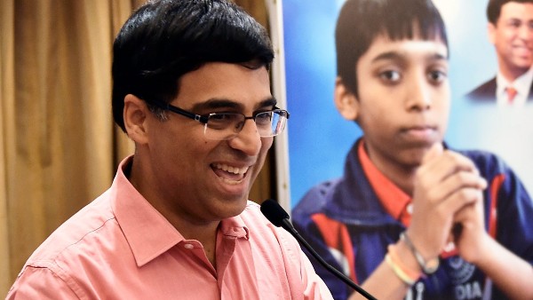 কোভিড যুদ্ধে দাবাড়ুরা কোভিড যুদ্ধে দাবাড়ুরা