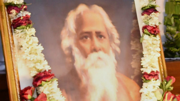  নোবেল প্রাপক হিসাবে কোন অনন্য খ্যাতির অধিকারী তিনি?
