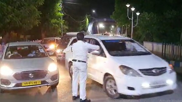 রাতেই ভর্তি এসএসকেএম-এ