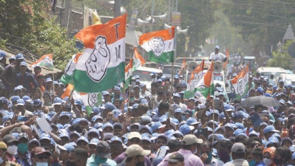 দিনাজপুর থেকে মুর্শিদাবাদের ছবি