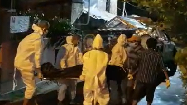 প্রতিবেশীদের কথা