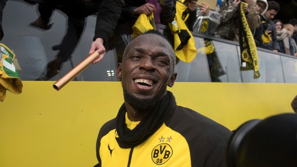 দারিদ্রকে সঙ্গী করেই লড়েছেন জীবনযুদ্ধে দারিদ্রকে সঙ্গী করেই লড়েছেন জীবনযুদ্ধে