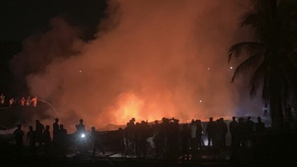 কারণ নিয়ে ভিন্ন মত কারণ নিয়ে ভিন্ন মত