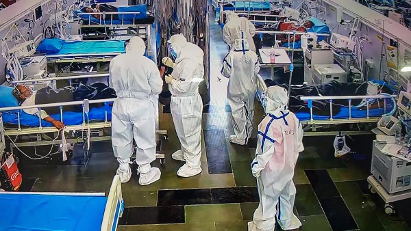 সংক্রমণে উদ্বেগ জেলায় জেলায়