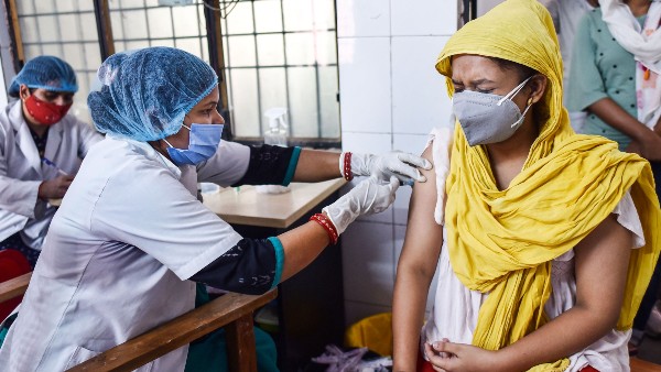 ৮৯ শতাংশ মানুষের টিকাকরণ বাকি ৮৯ শতাংশ মানুষের টিকাকরণ বাকি