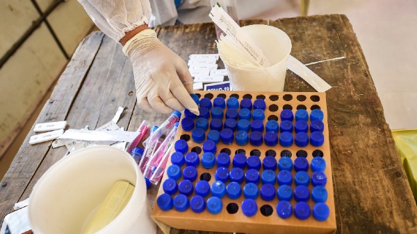 ডেল্টা ভাইরাসের সংক্রমণ