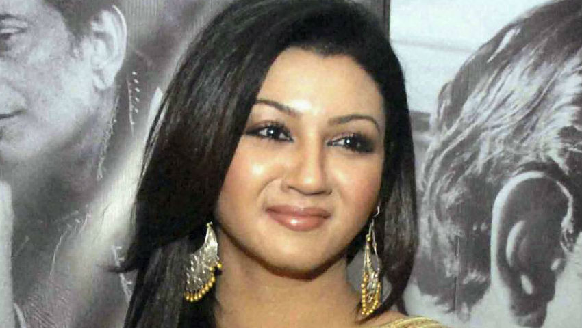 অভিনেত্রীকে ধর্ষণ ও খুনের চেষ্টা, ধিক্কার জানিয়ে ফেসবুকে সরব হলেন জয়া আহসান অভিনেত্রীকে ধর্ষণ ও খুনের চেষ্টা, ধিক্কার জানিয়ে ফেসবুকে সরব হলেন জয়া আহসান