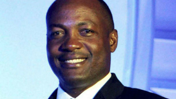 কাঠগড়ায় ব্রায়ান লারা