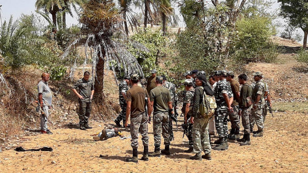 রাজীব গান্ধীর হত্যা ও ওয়েব সিরিজের প্লট রাজীব গান্ধীর হত্যা ও ওয়েব সিরিজের প্লট